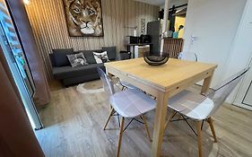 appartement avec Wifi résidence Les sables face mer